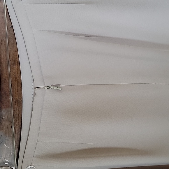 2 PC suit - Picture 4 of 8